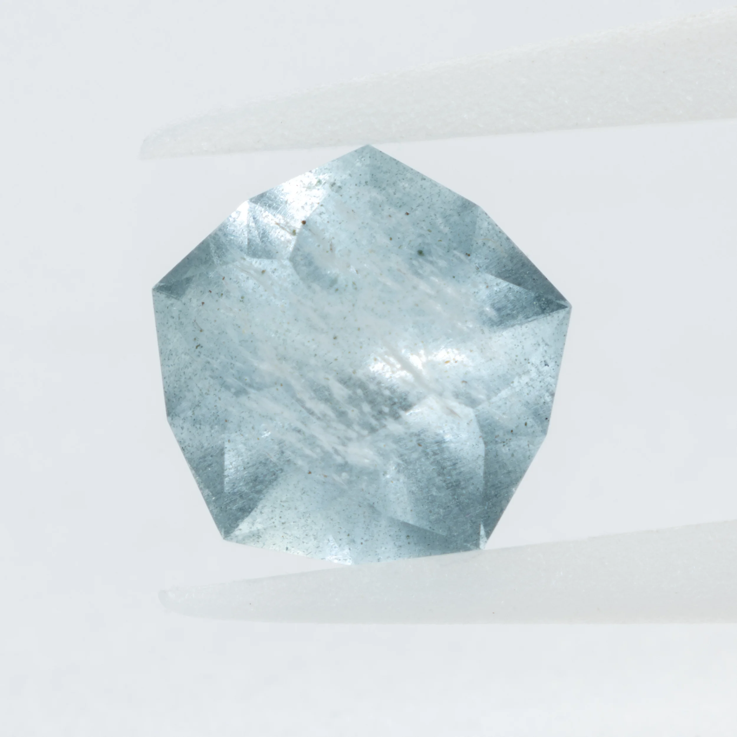 モス・アクアマリン 0.6ct “Fiorello 80”