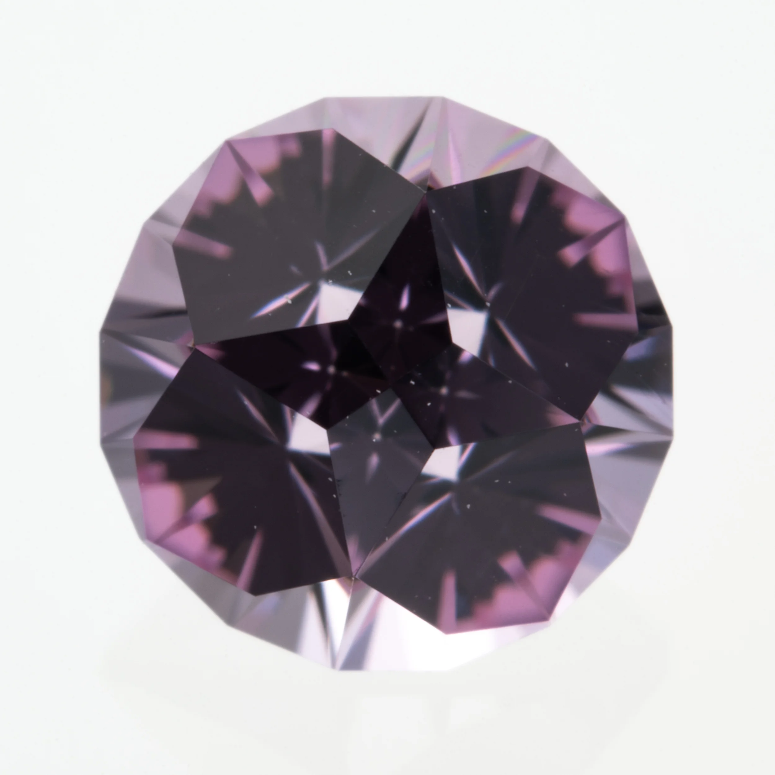 ドラゴン・ガーネット 0.626ct “Maelstrom Authority”