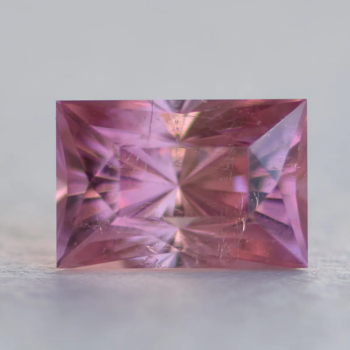 ピンク・トルマリン 1.16ct “Procrastination”