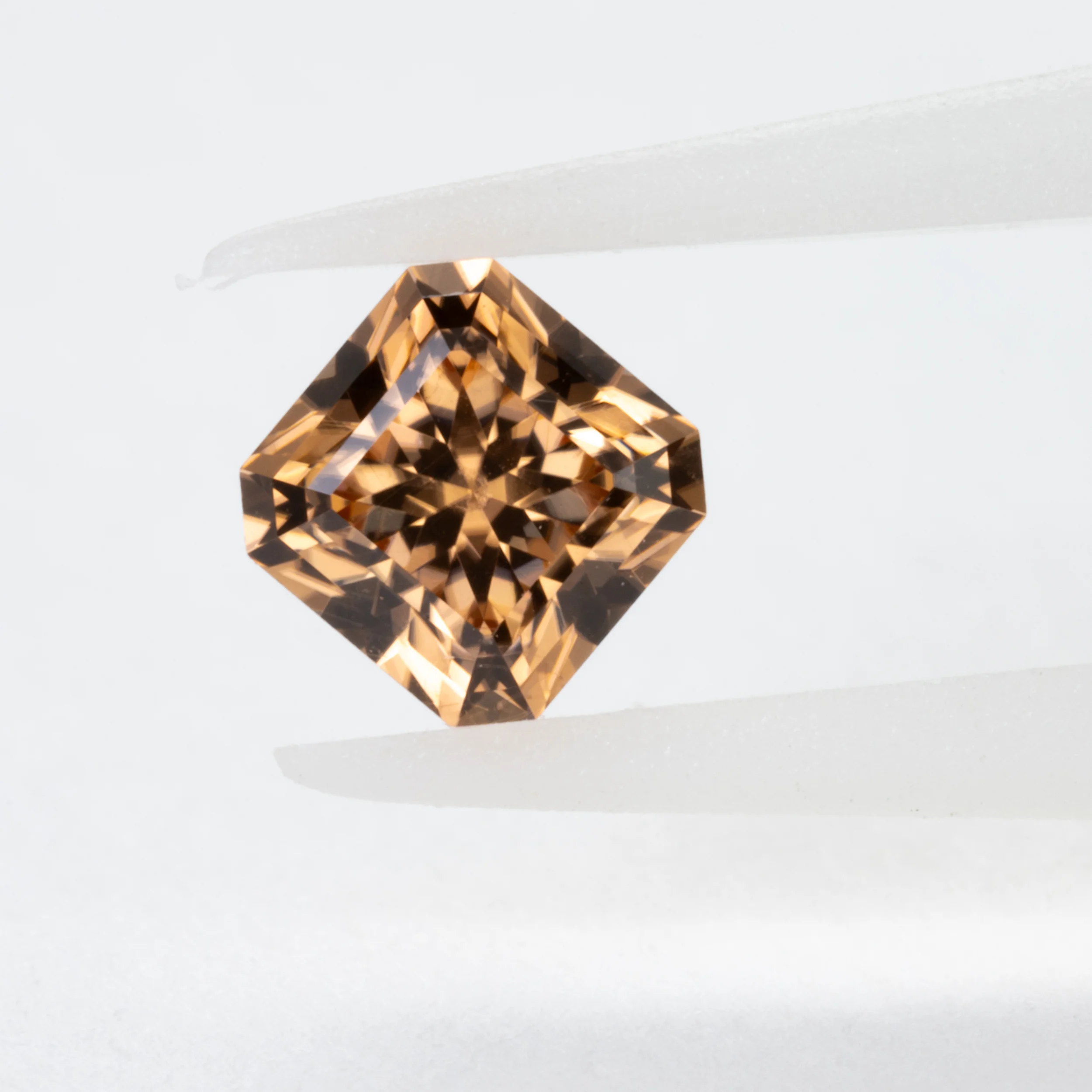 ジルコン 0.519ct “Squartuguese2”