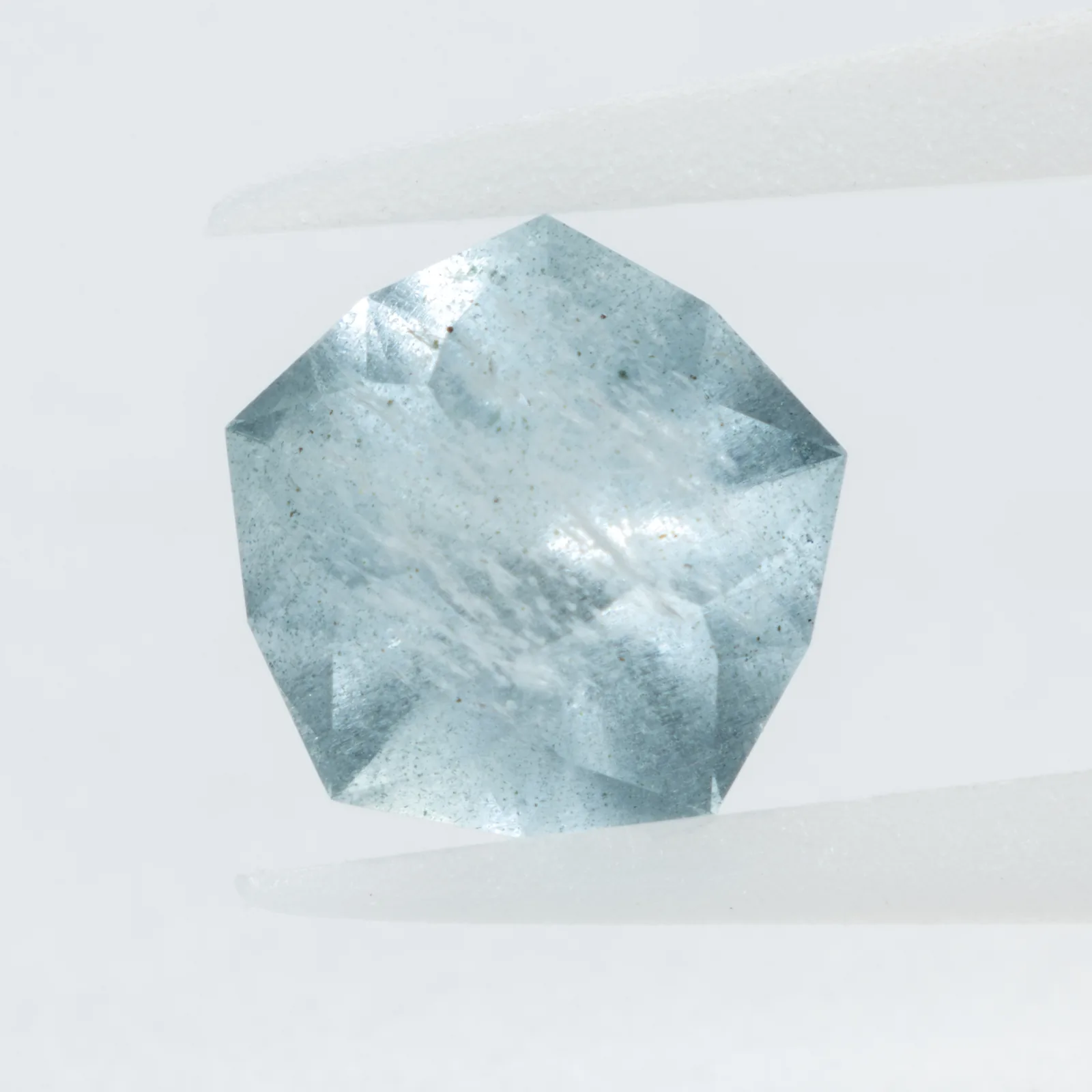 Aquamarine – 0.6ct