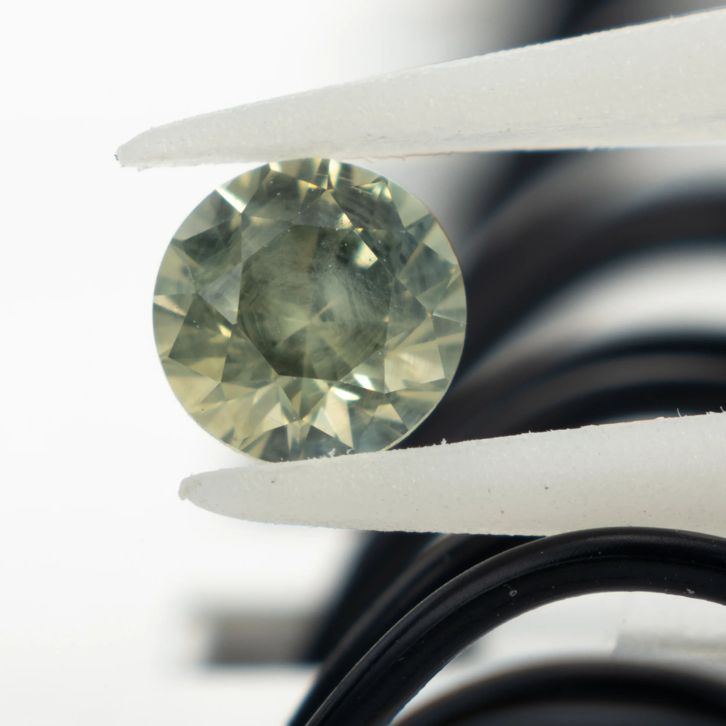 モンタナ・サファイア 0.3ct “SRB Sapphire”